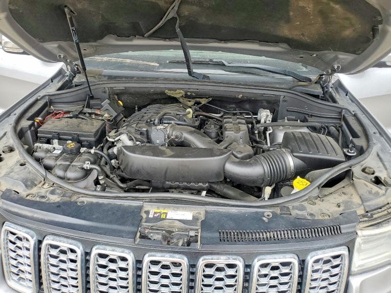 2017 JEEP GRAND CHEROKEE OVERLAND 11