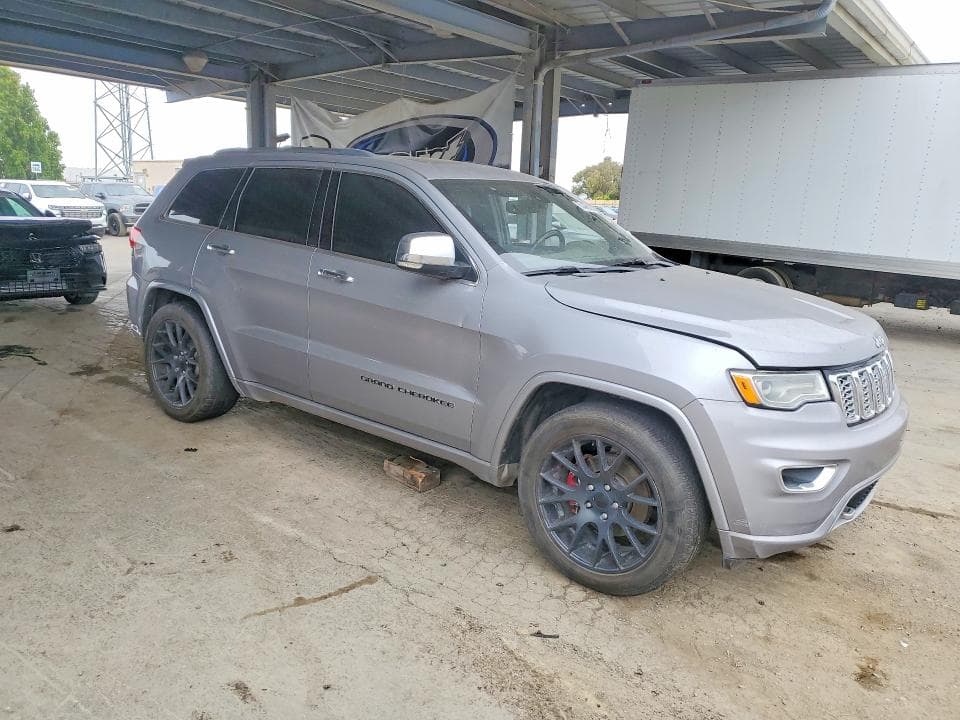 2017 JEEP GRAND CHEROKEE OVERLAND 4