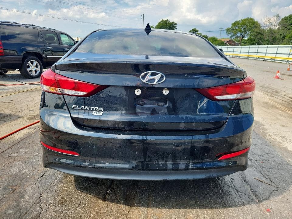 2018 HYUNDAI ELANTRA SE 6