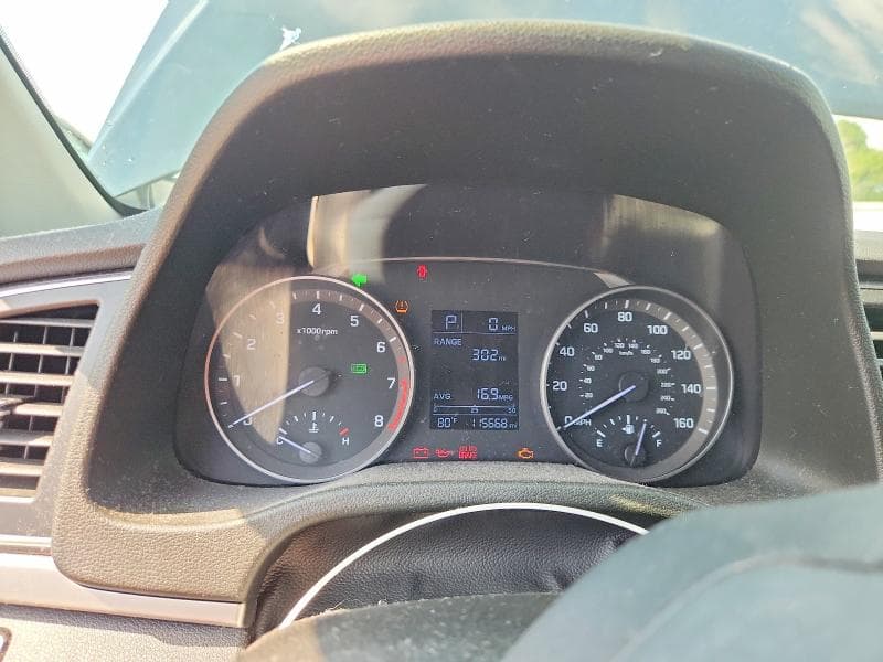 2018 HYUNDAI ELANTRA SE 9