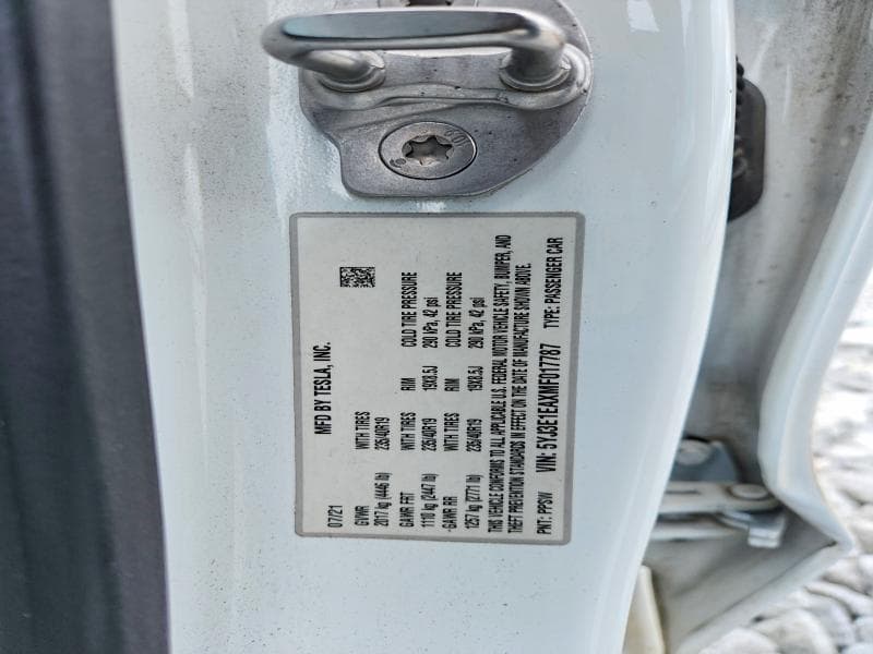2021 TESLA MODEL 3 13