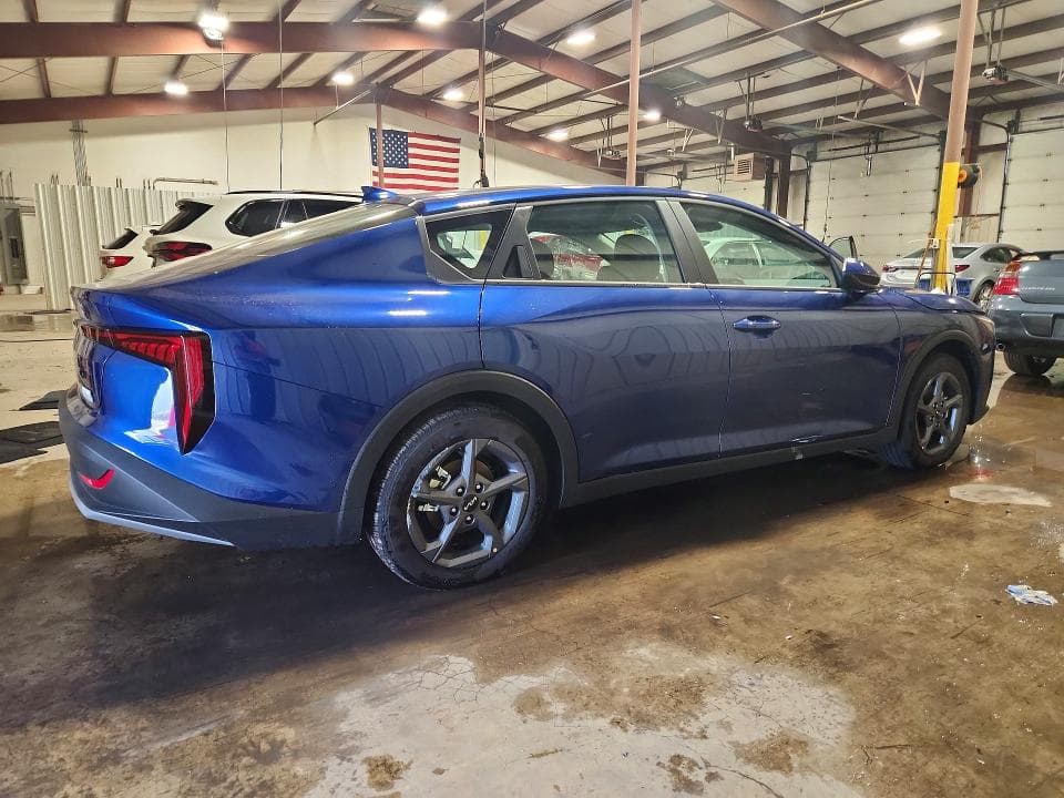 2026 KIA K4 LXS 3