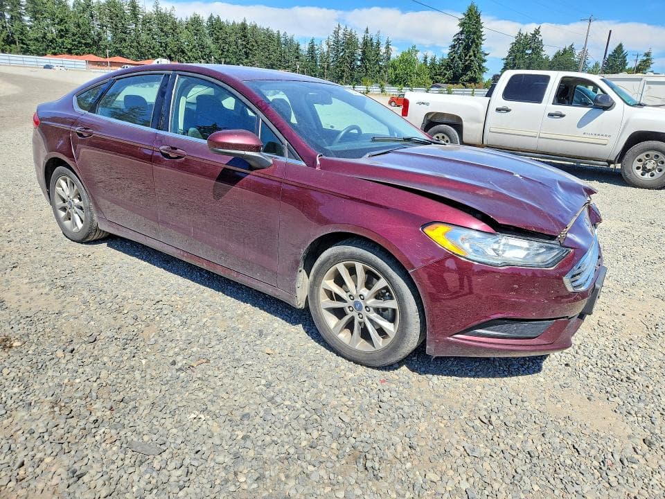 2017 FORD FUSION SE 4