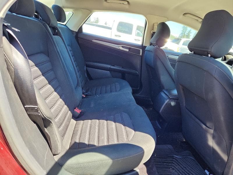 2017 FORD FUSION SE 10