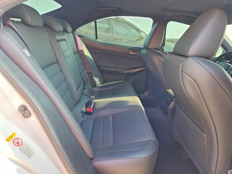 2019 LEXUS IS 300 10