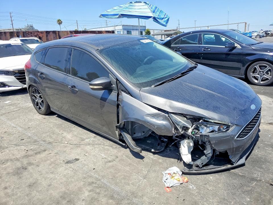 2018 FORD FOCUS SEL 4