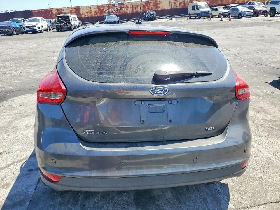 2018 FORD FOCUS SEL 6