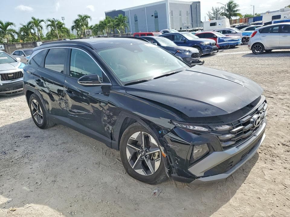 2025 HYUNDAI TUCSON SEL 4