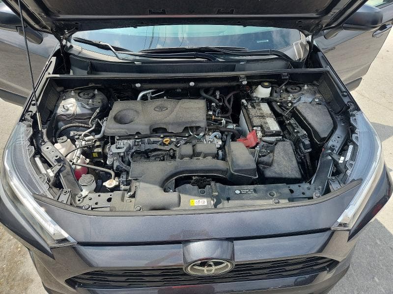 2024 TOYOTA RAV4 LE 12