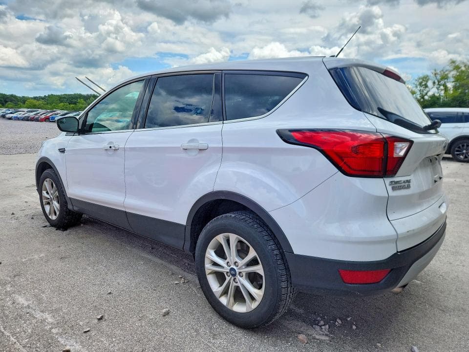 2019 FORD ESCAPE SE SE 2