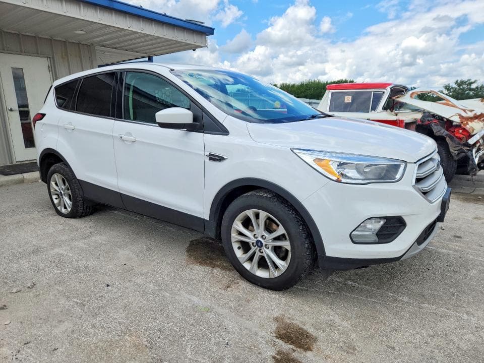 2019 FORD ESCAPE SE SE 4