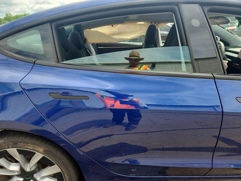 2024 TESLA MODEL 3 10