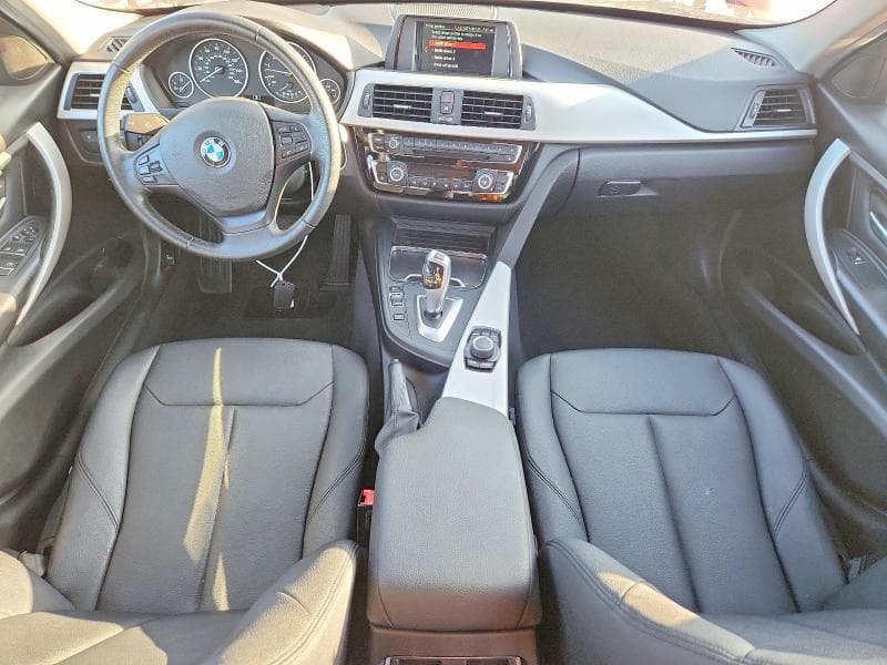 2018 BMW 320 I I 8