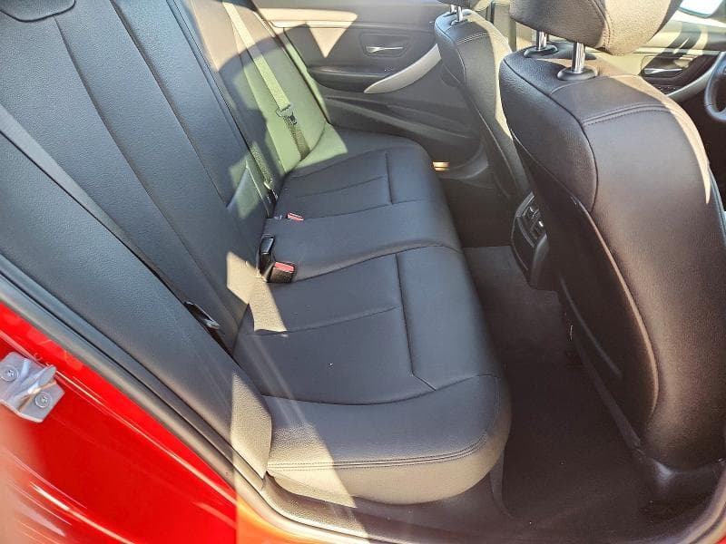 2018 BMW 320 I I 10