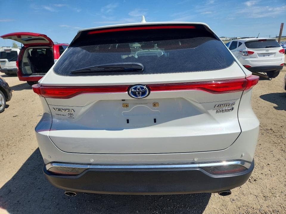 2022 TOYOTA VENZA LE 6