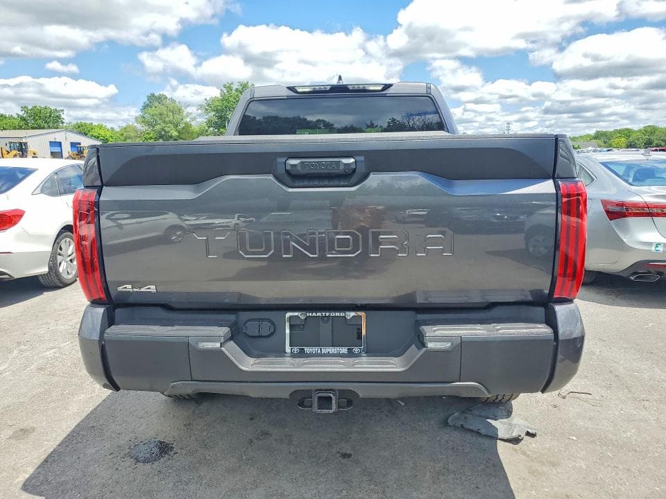2026 TOYOTA TUNDRA SR5 SR5 6