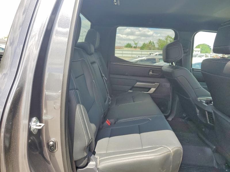 2026 TOYOTA TUNDRA SR5 SR5 10