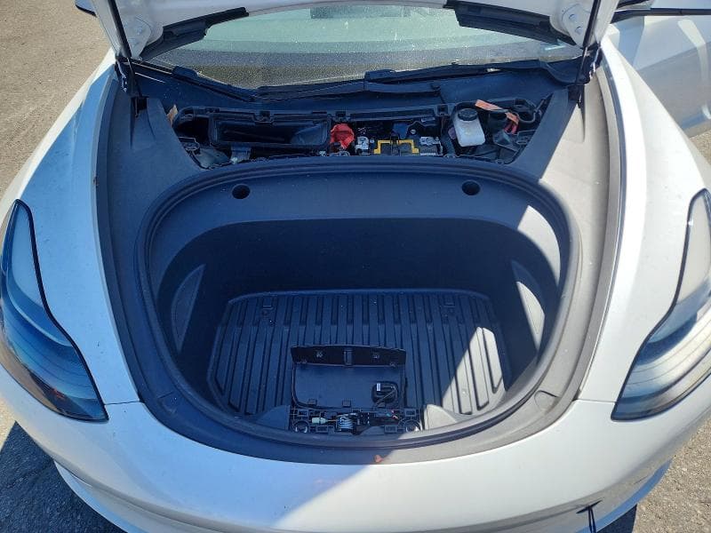 2022 TESLA MODEL 3 11