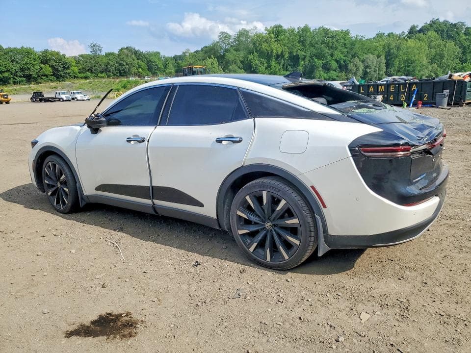 2023 TOYOTA CROWN PLATINUM 2