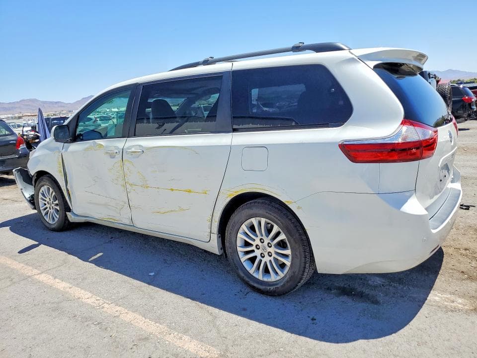 2017 TOYOTA SIENNA XLE 8-PASSENGER XLE 8-PASSENGER 2