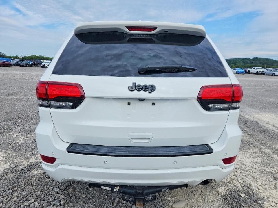2018 JEEP GRAND CHEROKEE LAREDO 6