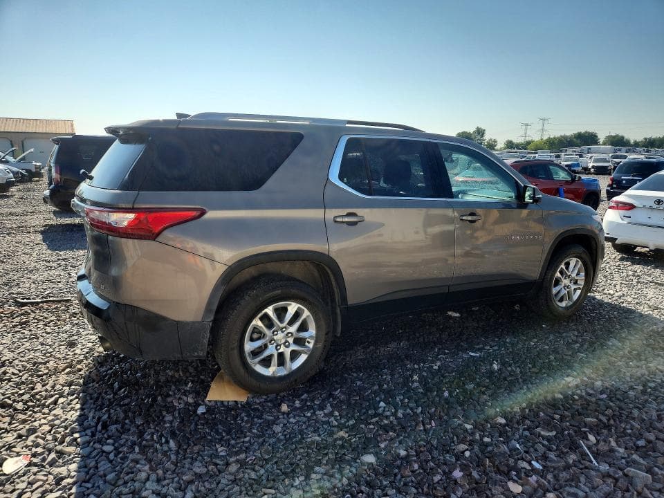 2018 CHEVROLET TRAVERSE LT 3