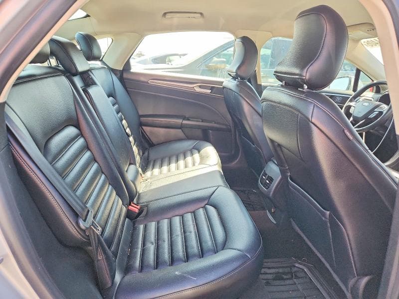 2019 FORD FUSION SEL 10