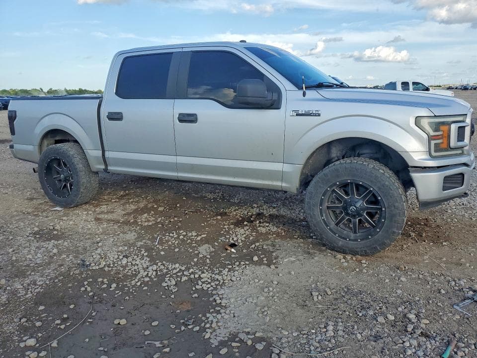 2019 FORD F150 SUPERCREW 4