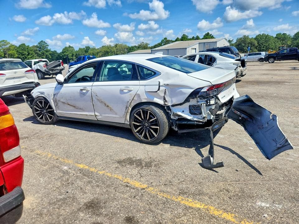 2025 HONDA ACCORD TOURING HYBRID 2