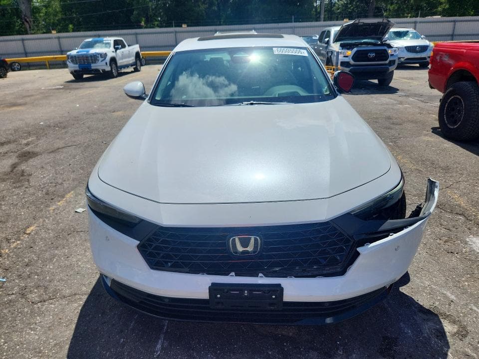 2025 HONDA ACCORD TOURING HYBRID 5