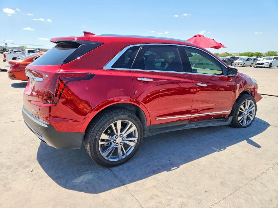 2024 CADILLAC XT5 PLATINUM PREMIUM LUXURY PLATINUM PREMIUM LUXURY 3