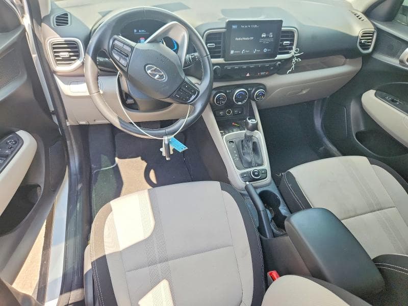 2026 HYUNDAI VENUE SEL 8