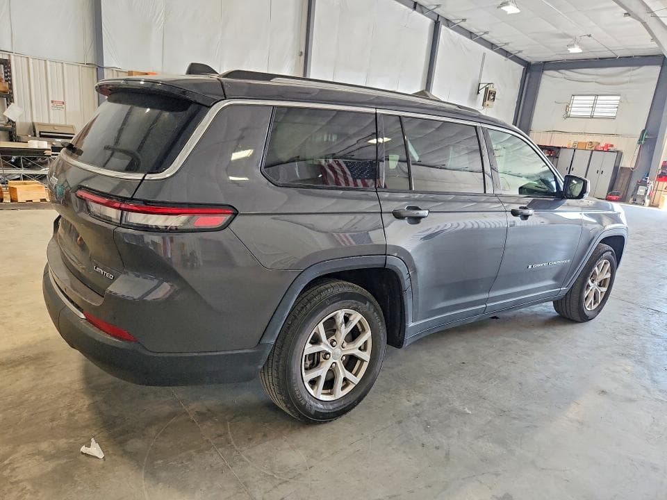 2022 JEEP GRAND CHEROKEE L LIMITED 3
