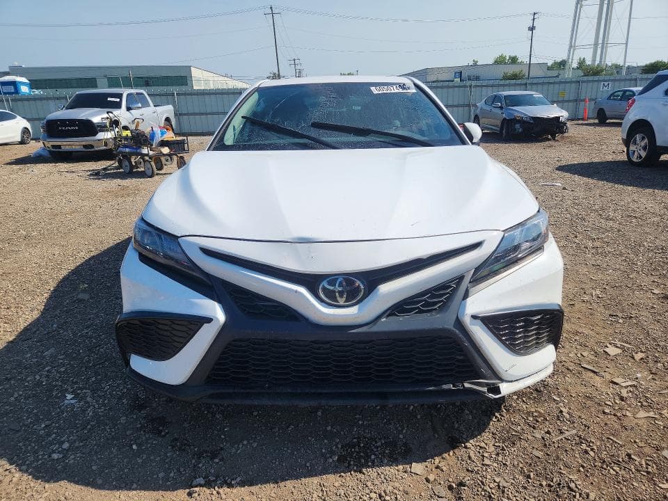 2024 TOYOTA CAMRY SE 5