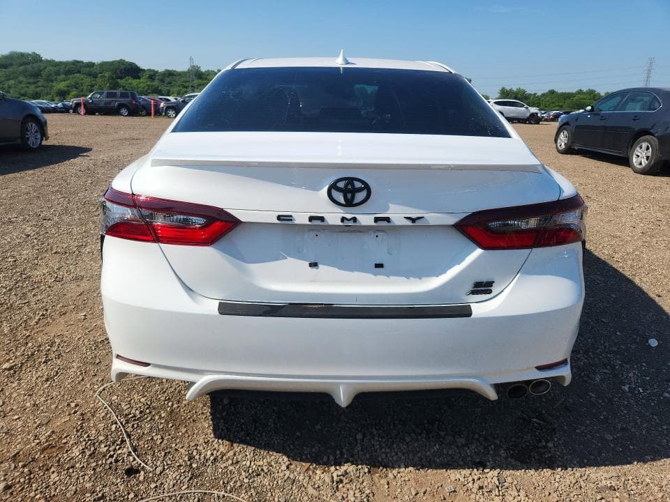 2024 TOYOTA CAMRY SE 6