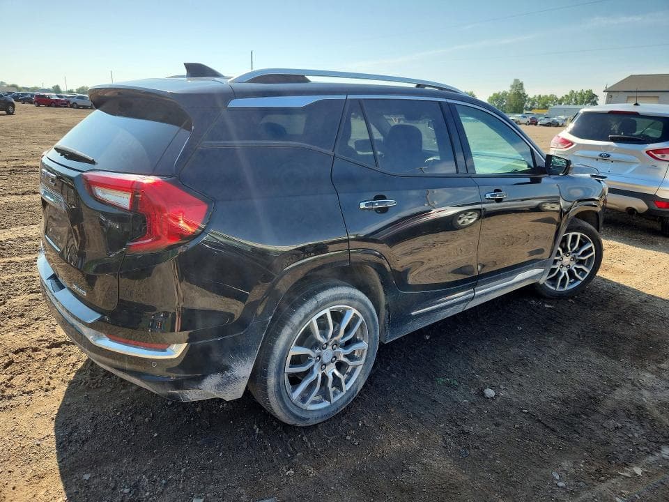 2023 GMC TERRAIN DENALI 3