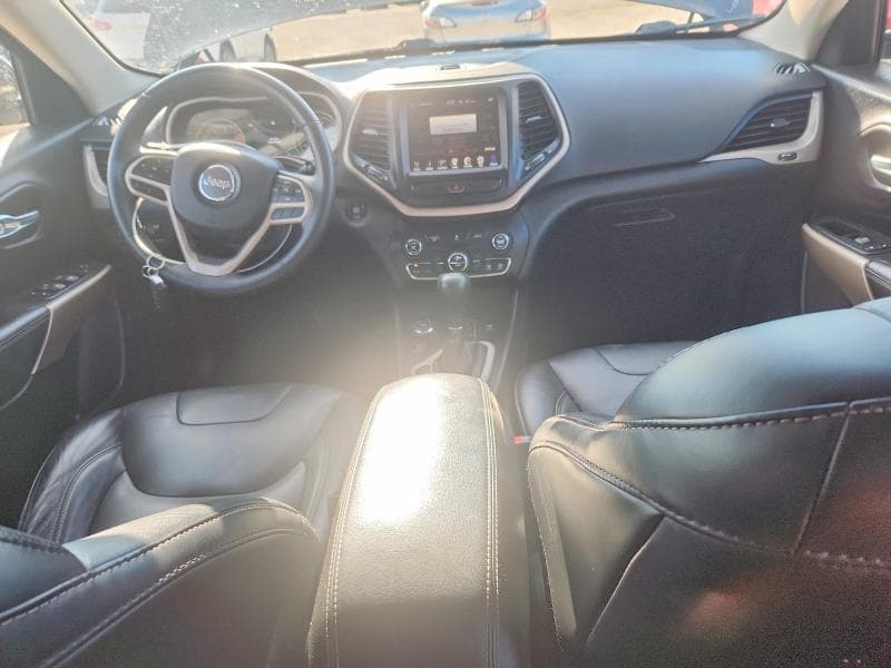 2017 JEEP CHEROKEE LIMITED 8