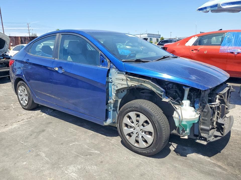 2017 HYUNDAI ACCENT SE 4