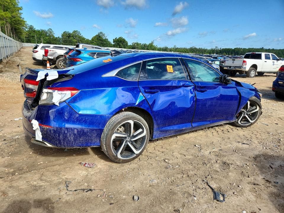 2022 HONDA ACCORD SPORT 3