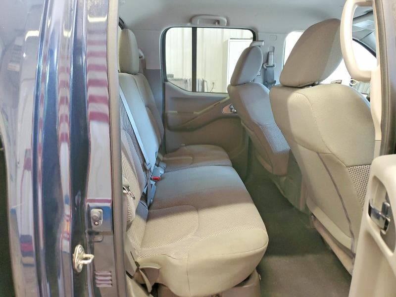 2019 NISSAN FRONTIER SV 10