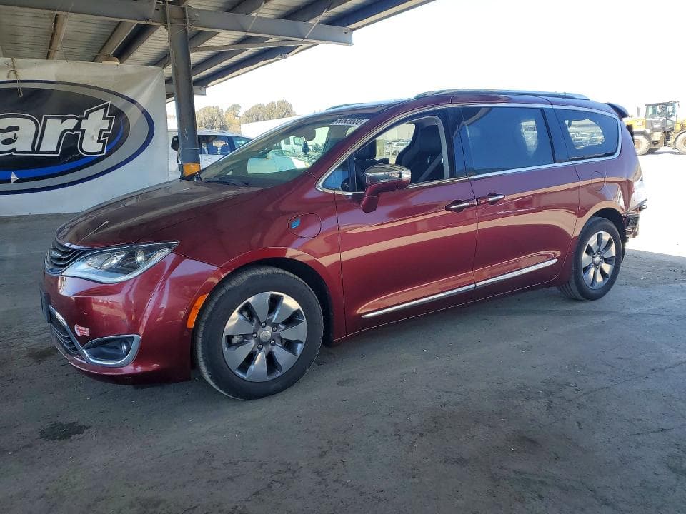 2018 CHRYSLER PACIFICA HYBRID LIMITED - 1