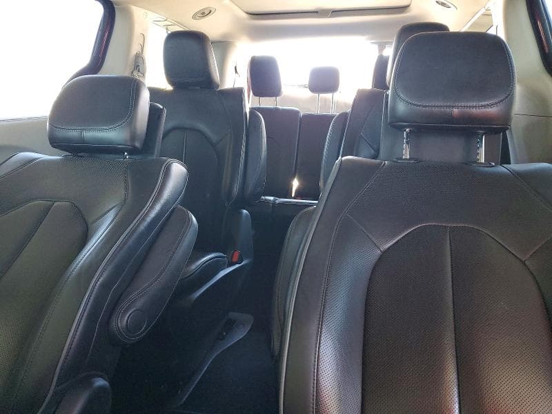 2018 CHRYSLER PACIFICA HYBRID LIMITED 10