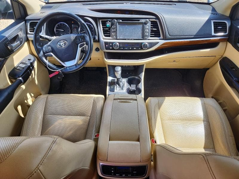 2018 TOYOTA HIGHLANDER LIMITED 8