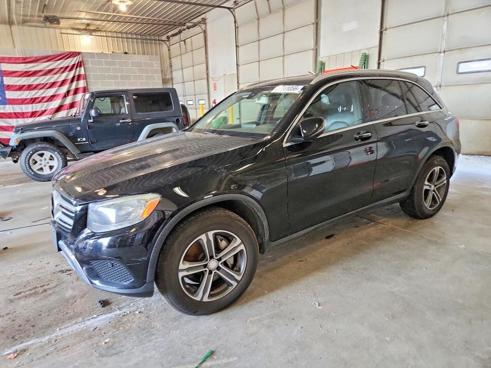 2016 MERCEDES-BENZ GLC 300 4MATIC 300 4MATIC - 1