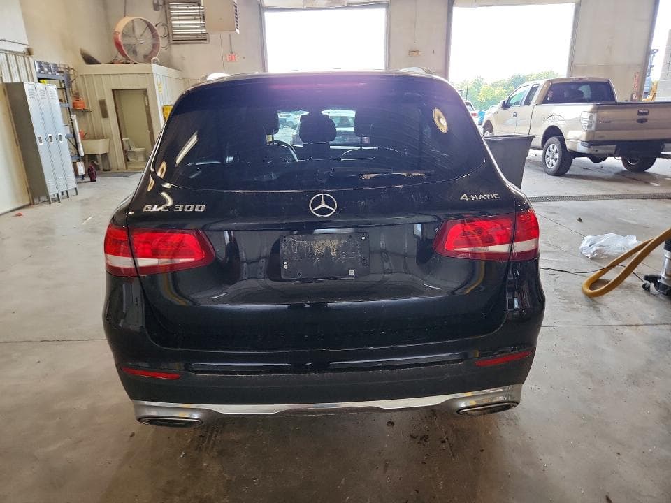 2016 MERCEDES-BENZ GLC 300 4MATIC 300 4MATIC 6