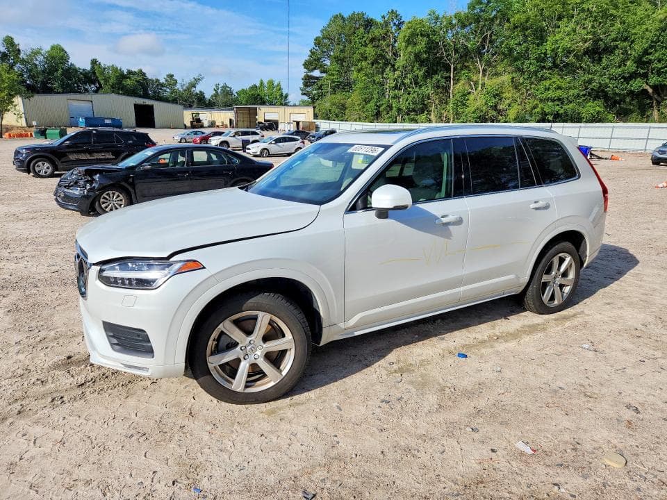 2021 VOLVO XC90 T5 MOMENTUM - 1