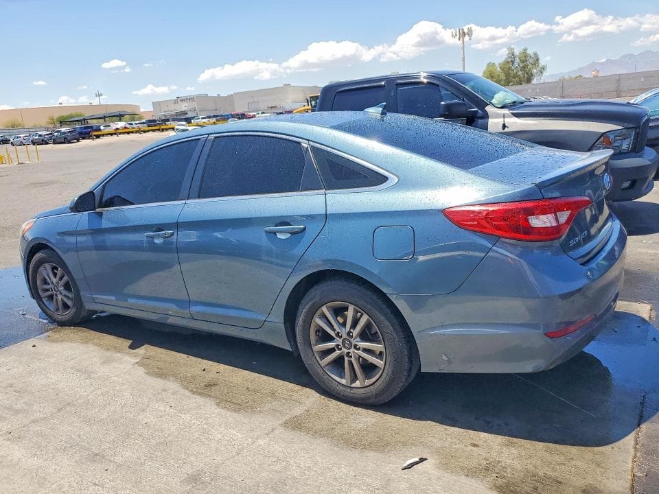 2017 HYUNDAI SONATA SE 2