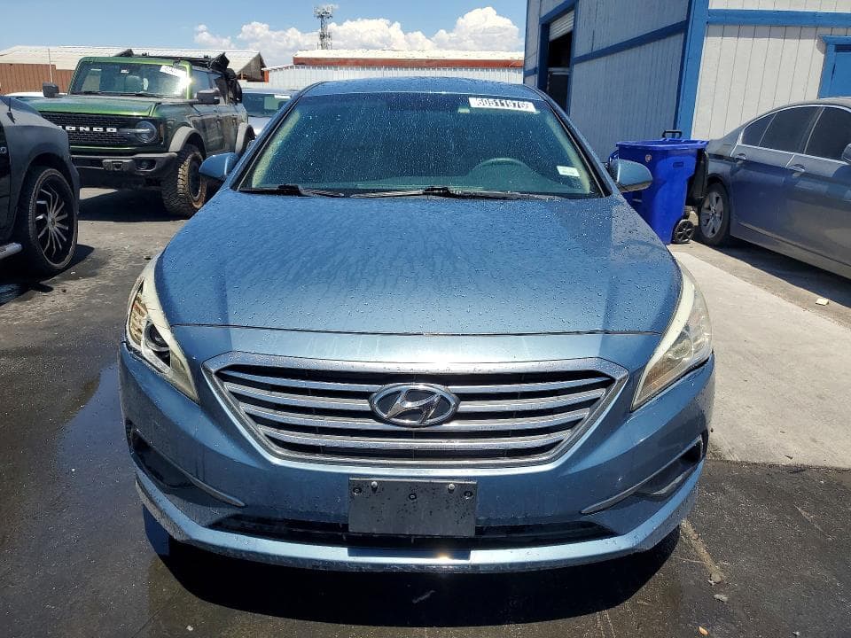 2017 HYUNDAI SONATA SE 5