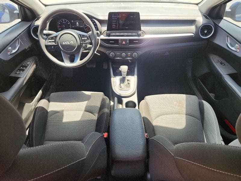 2024 KIA FORTE LXS 8