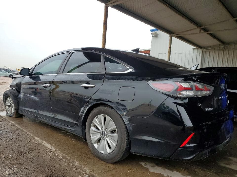 2019 HYUNDAI SONATA HYBRID SE 2